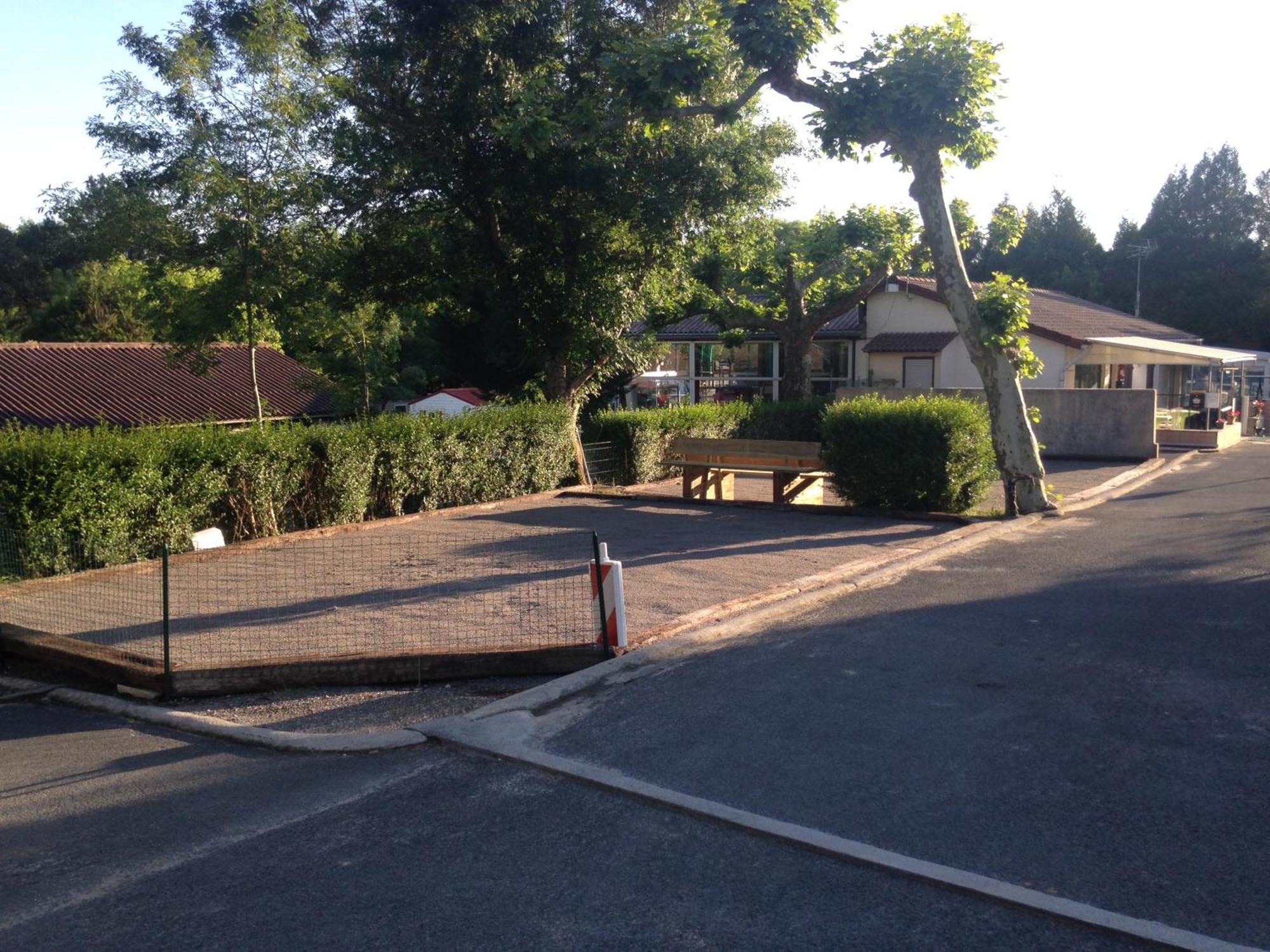 Saint-André-de-Seignaux Camping Le Ruisseau מראה חיצוני תמונה