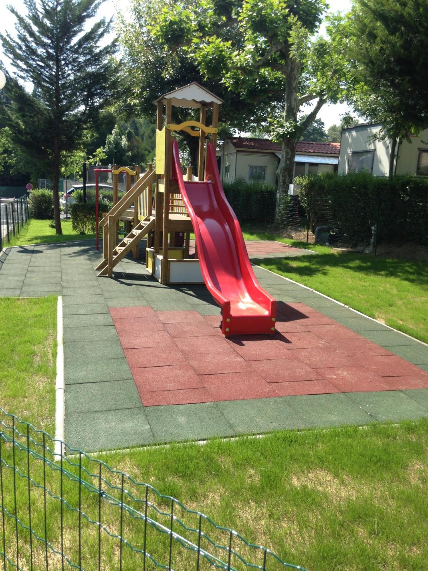 Saint-André-de-Seignaux Camping Le Ruisseau מראה חיצוני תמונה