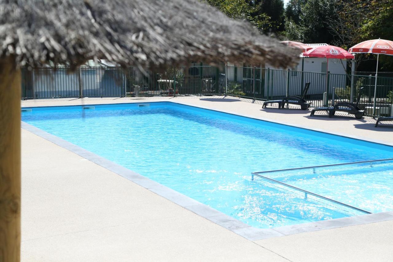 Saint-André-de-Seignaux Camping Le Ruisseau מראה חיצוני תמונה