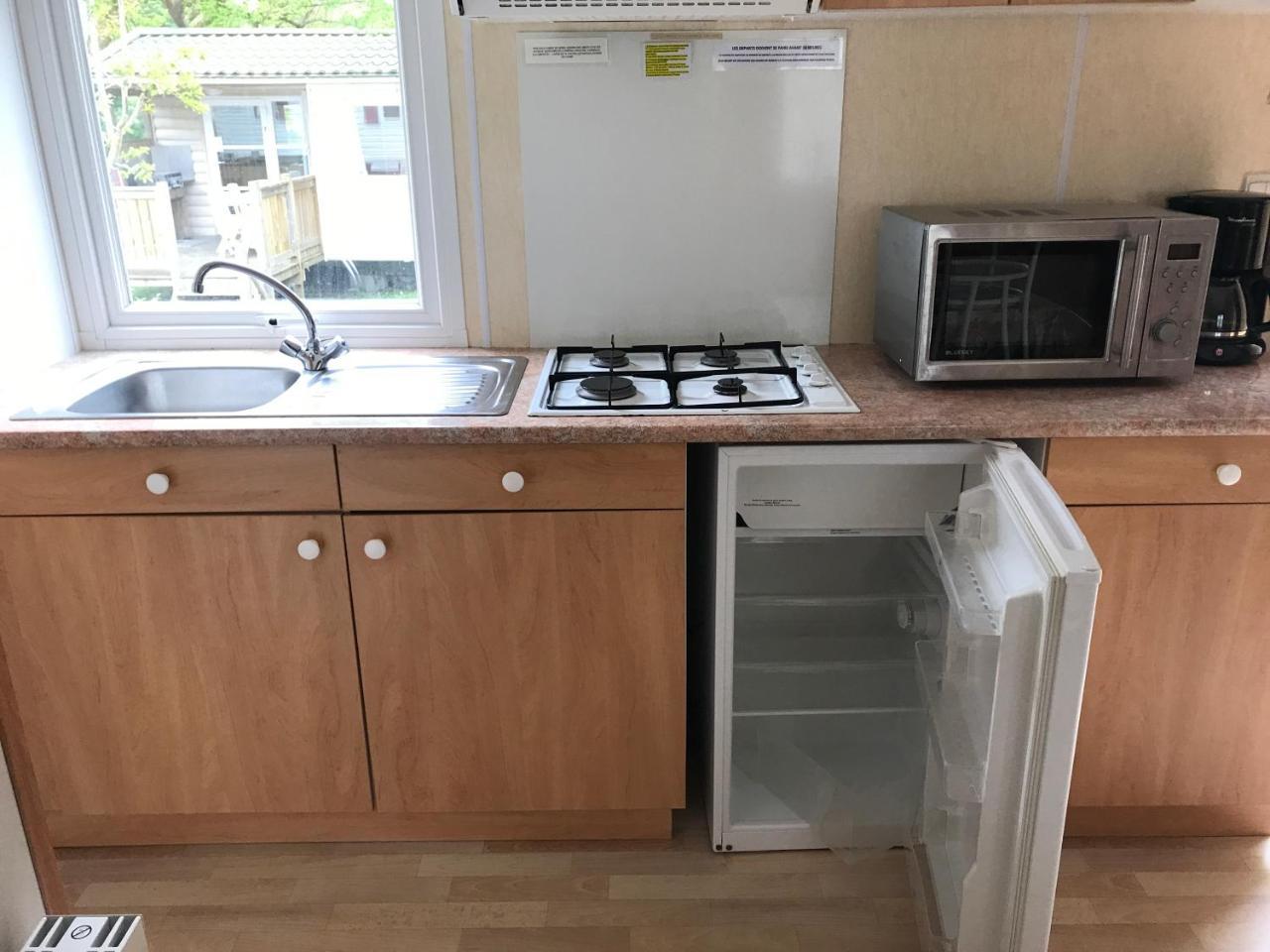 Saint-André-de-Seignaux Camping Le Ruisseau מראה חיצוני תמונה